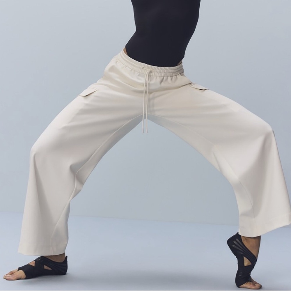 Athleta Off-White Wide-Leg Pants - Picture 5 of 15